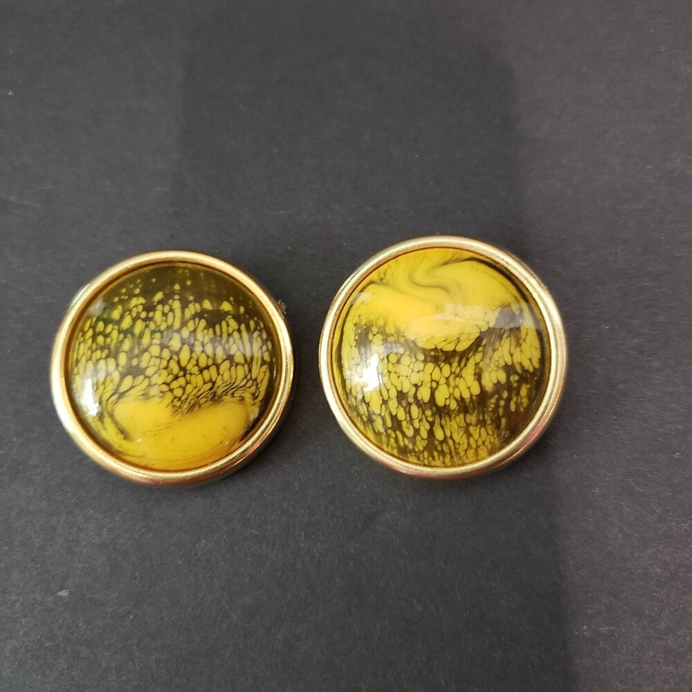 Vintage 1970s Mod Yellow Black Enamel Clip On Earrings Statement Button 1.25"